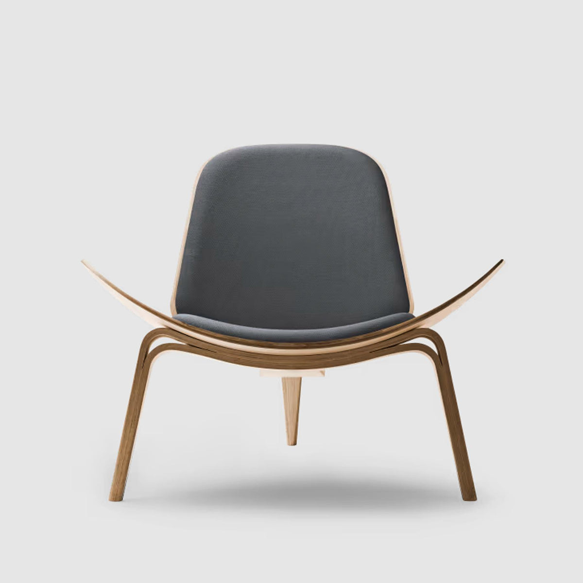 Carl Hansen & Son CH07 Shell Chair