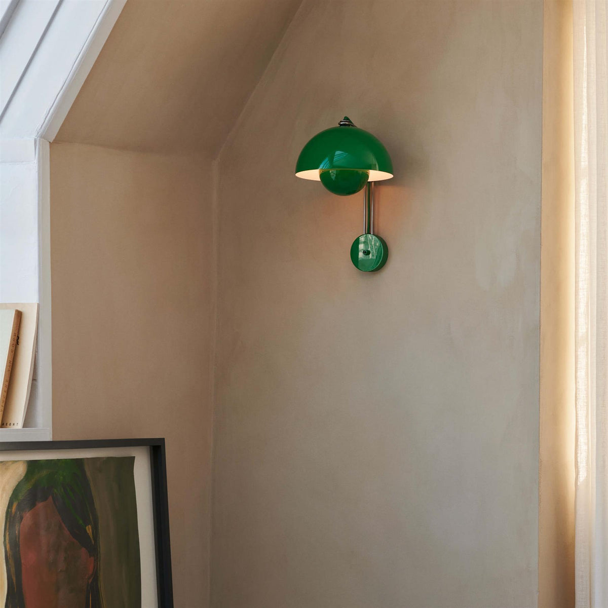 &Tradition VP8 Flowerpot Wall Lamp