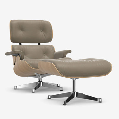 Vitra Eames Classic Lounge Chair in Chestnut