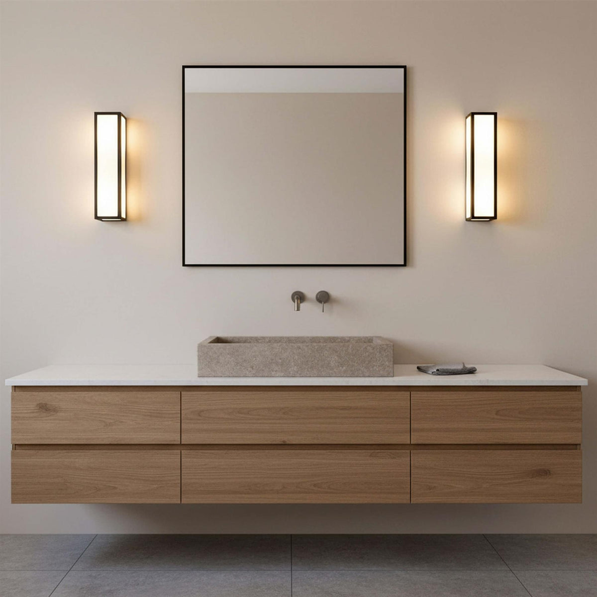 Mullan Lighting Bata Modern Bathroom Wall Light