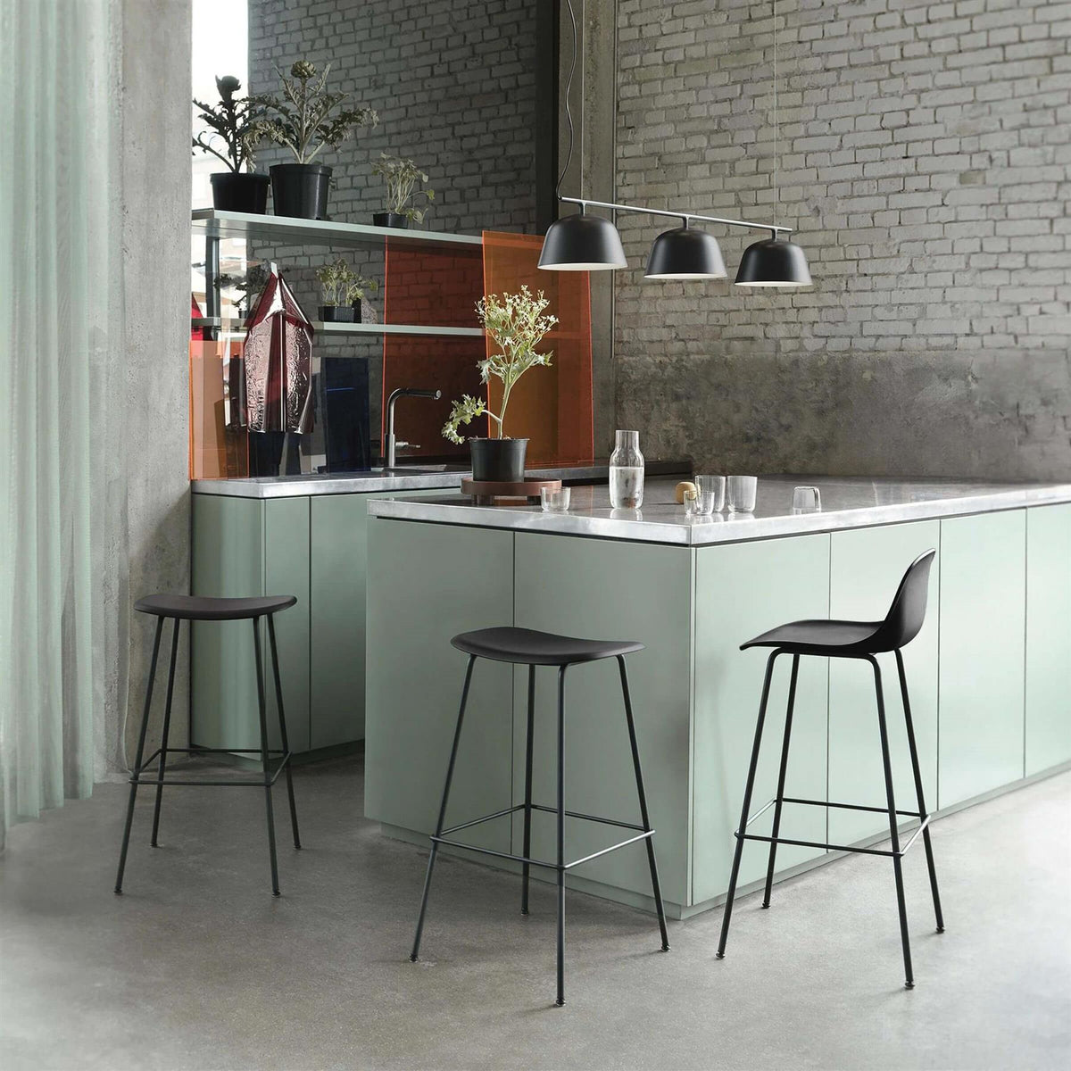 Muuto Fiber Bar Stool - Tube Base