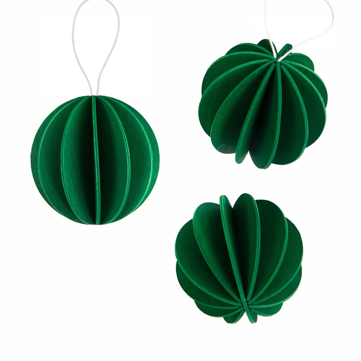 Lovi Wooden Christmas Baubles- Diameter : 8cm, Set of 3