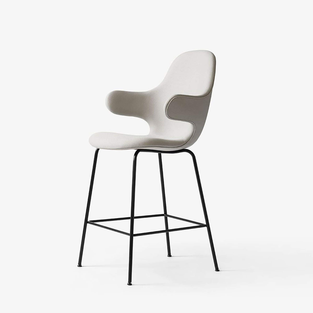 &Tradition JH16 & JH17 Catch Stool