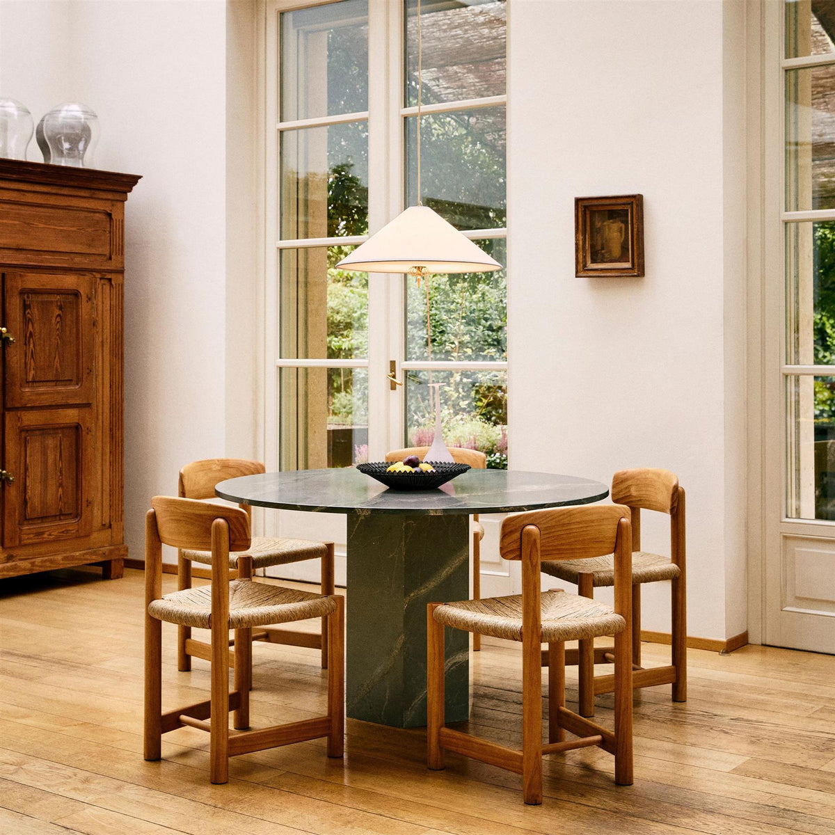 GUBI Daumiller Side Chair