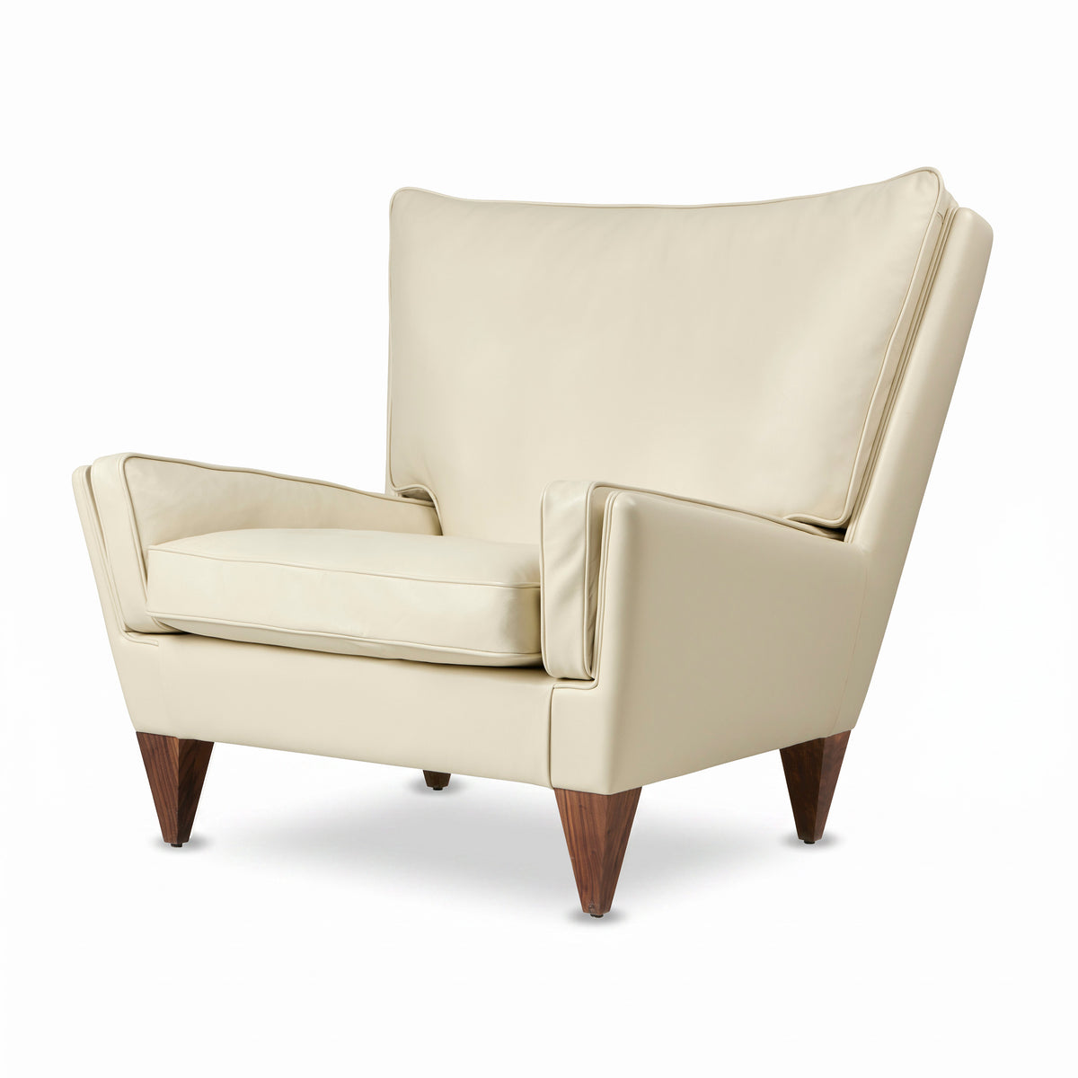GUBI V11 Lounge Chair