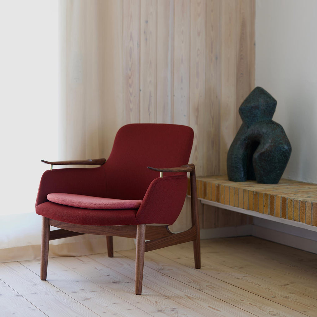 Finn Juhl The 53 Chair in Walnut