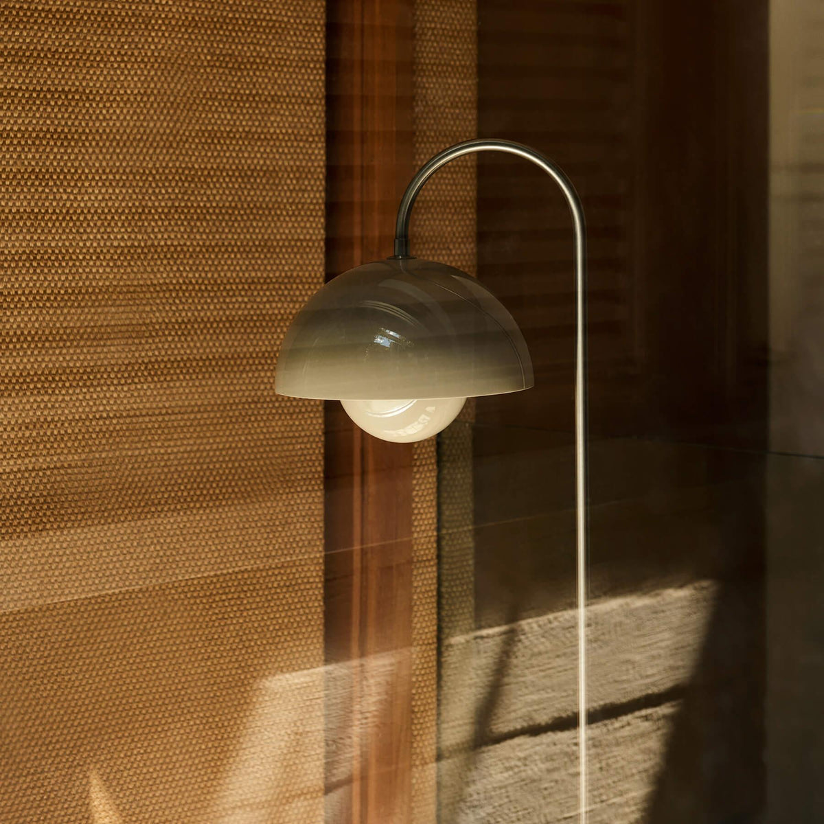 &Tradition Flowerpot VP12 Floor Light