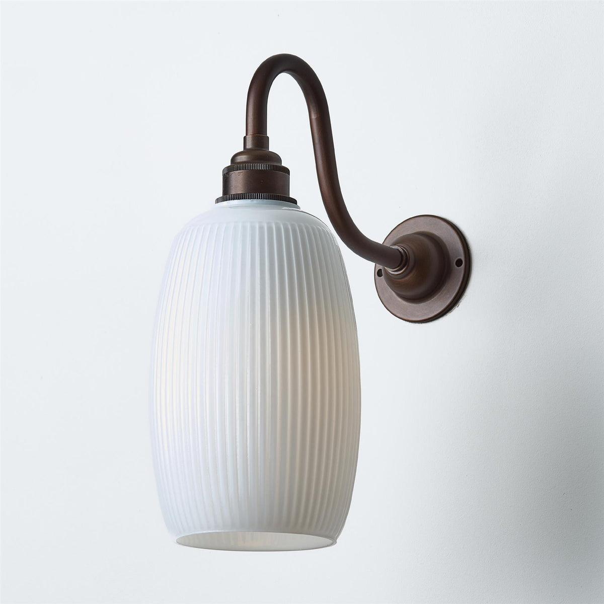 Old School Electric Gillespie Wall Light : Swan Arm : Bathroom Version