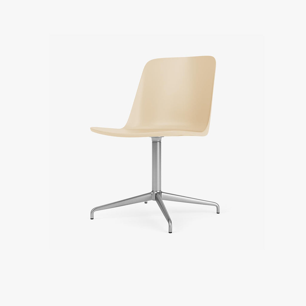 &Tradition HW11 Rely Chair