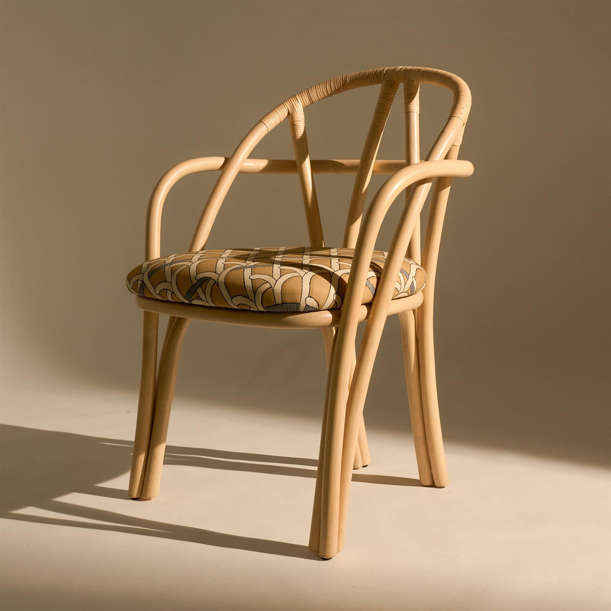 GUBI Bistra Dining Armchair