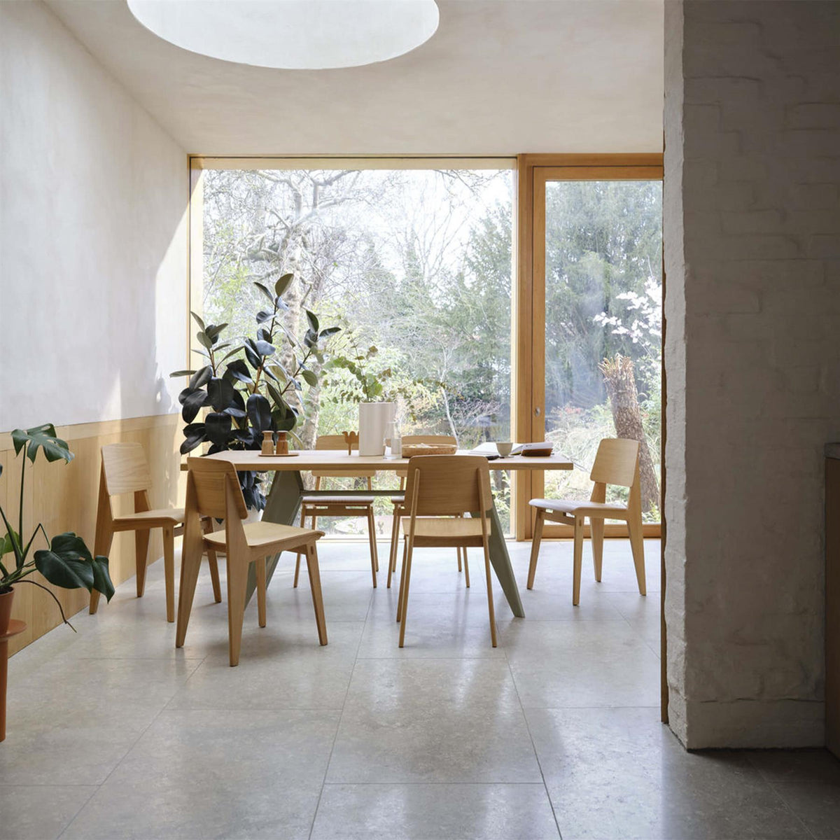 Vitra Chaise Tout Bois Dining Chair