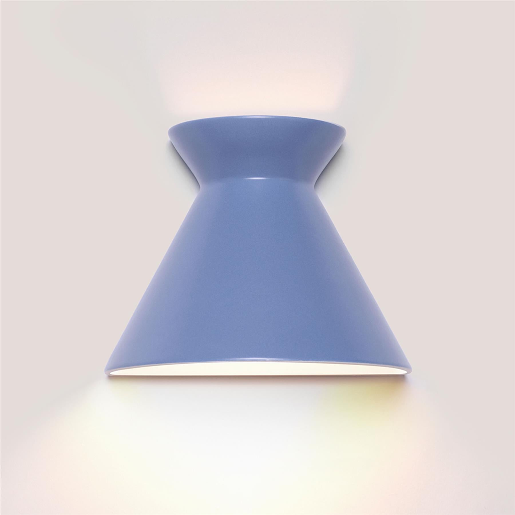 Patricia Lobo Kiro Wall Light