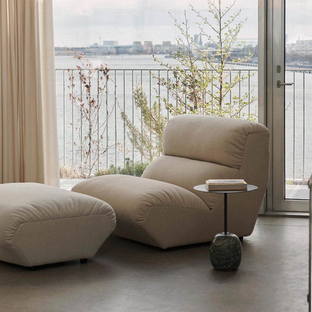 &Tradition Hi Lo AV56 Pouf