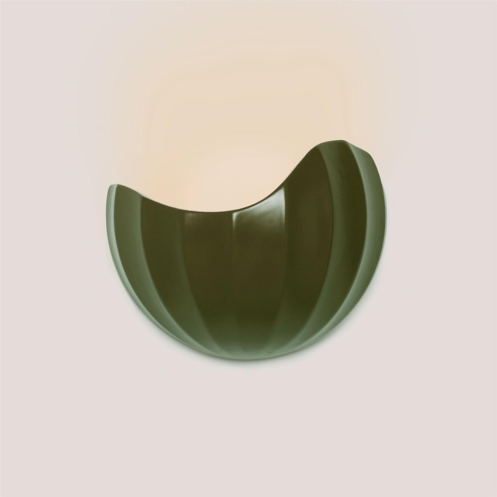 Patricia Lobo Onna Wall Light