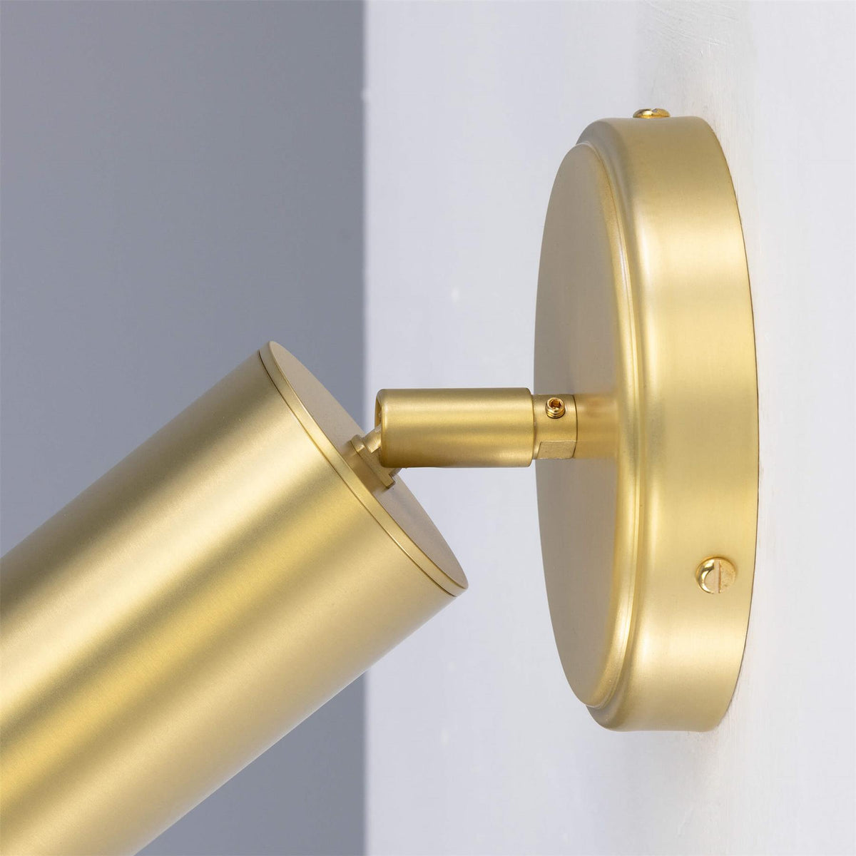 Mullan Lighting Evanston Directional Brass Wall Spotlight
