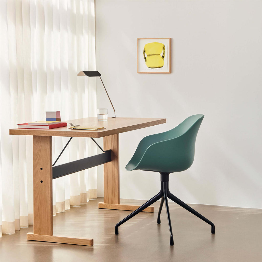 HAY AAC 220 Chair, 4 Star Swivel Base Standard Glider