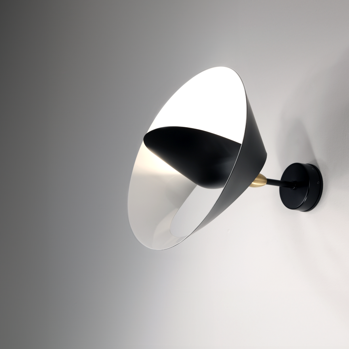 Serge Mouille Petite Applique Saturne Wall Lamp