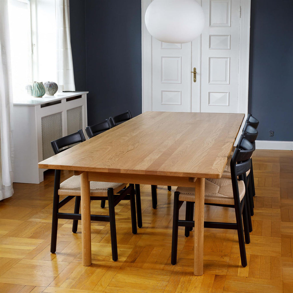 Bernstorffsminde Brú Table