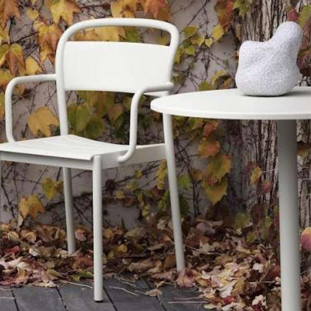 Muuto Linear Round Steel Cafe Table