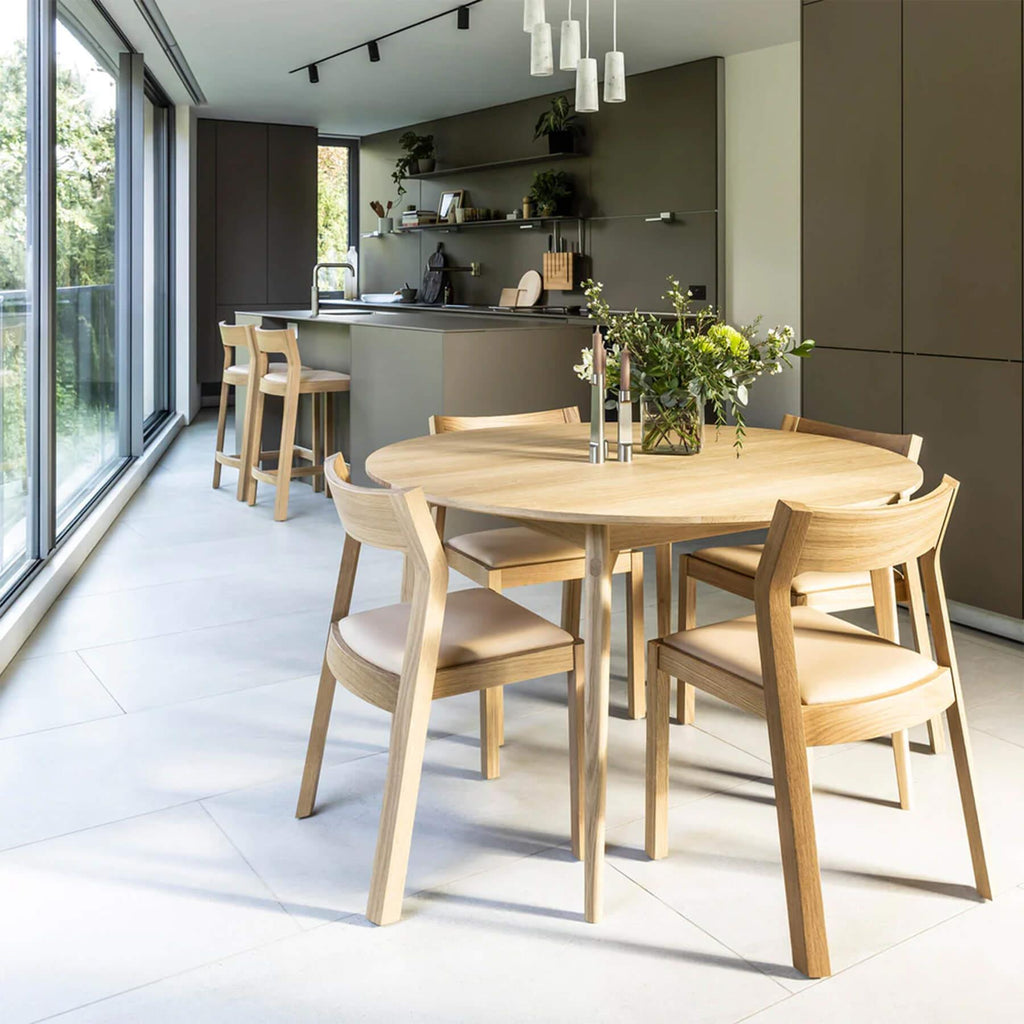 Case Furniture Dulwich Round Extendable Dining Table