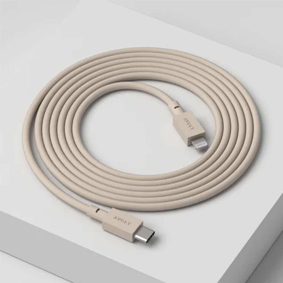 Outlet AVOLT Cable 1 USB-C to Lightning (MFi)