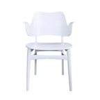 Warm Nordic Gesture Dining Chair