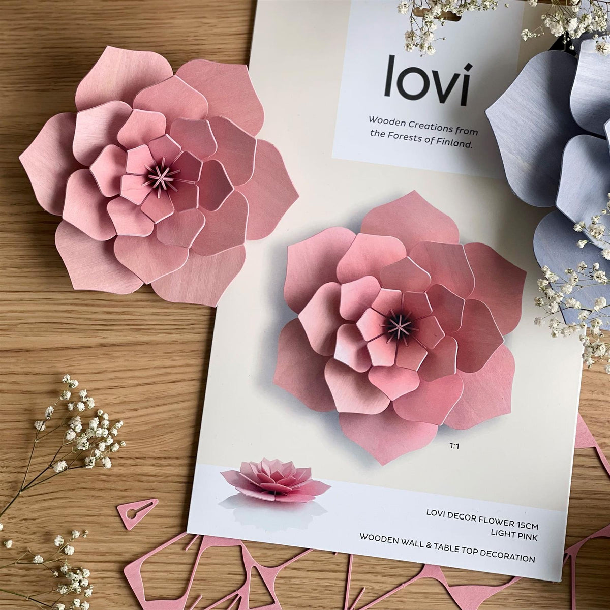 Lovi Wooden Flower Decoration