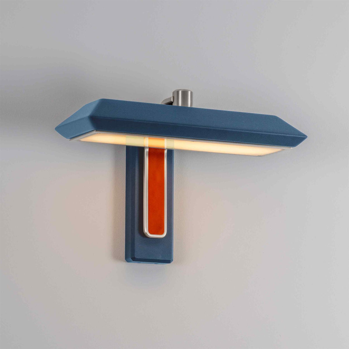 Bert Frank Rinato Single Wall Light