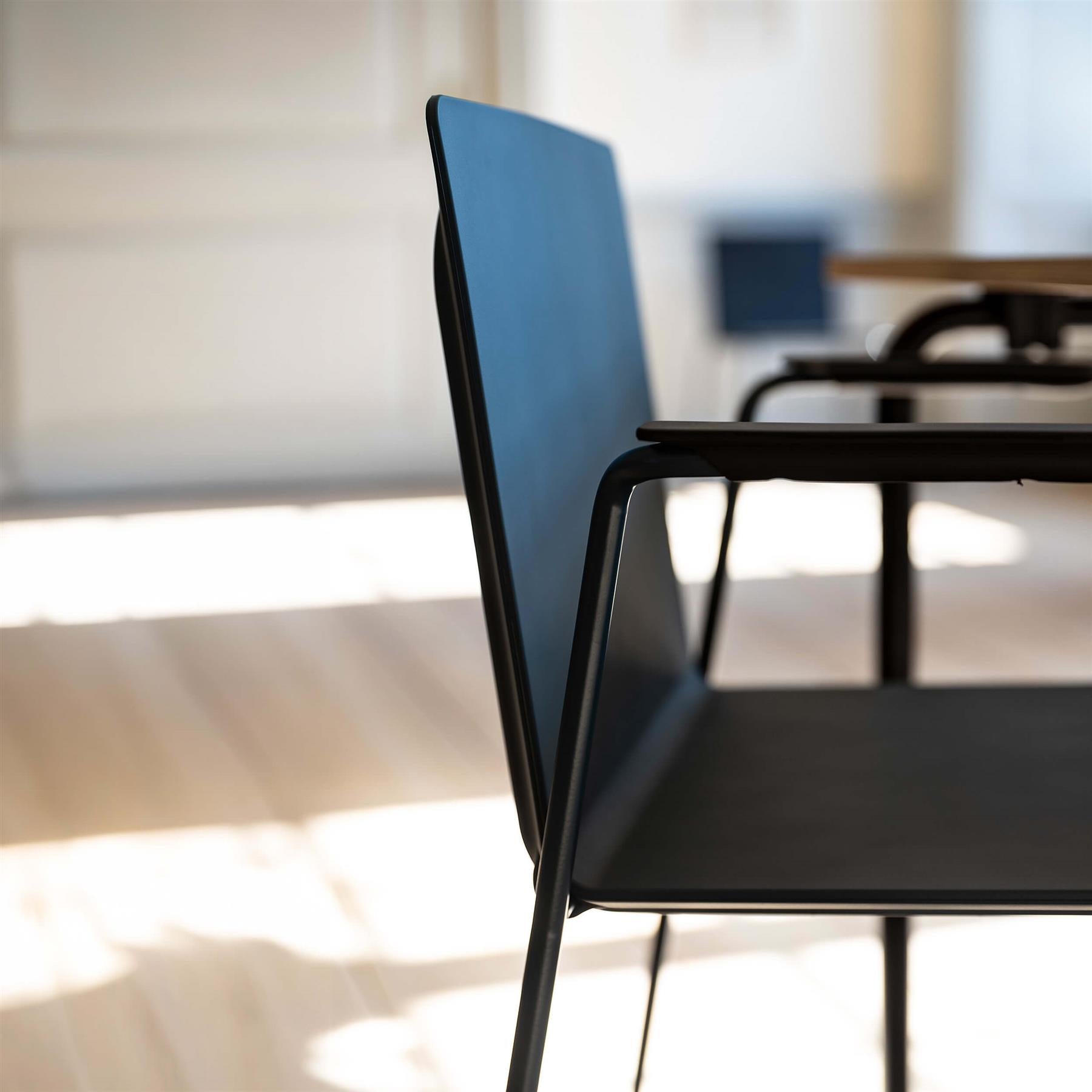 Andersen Furniture Dry Chair with Armrests