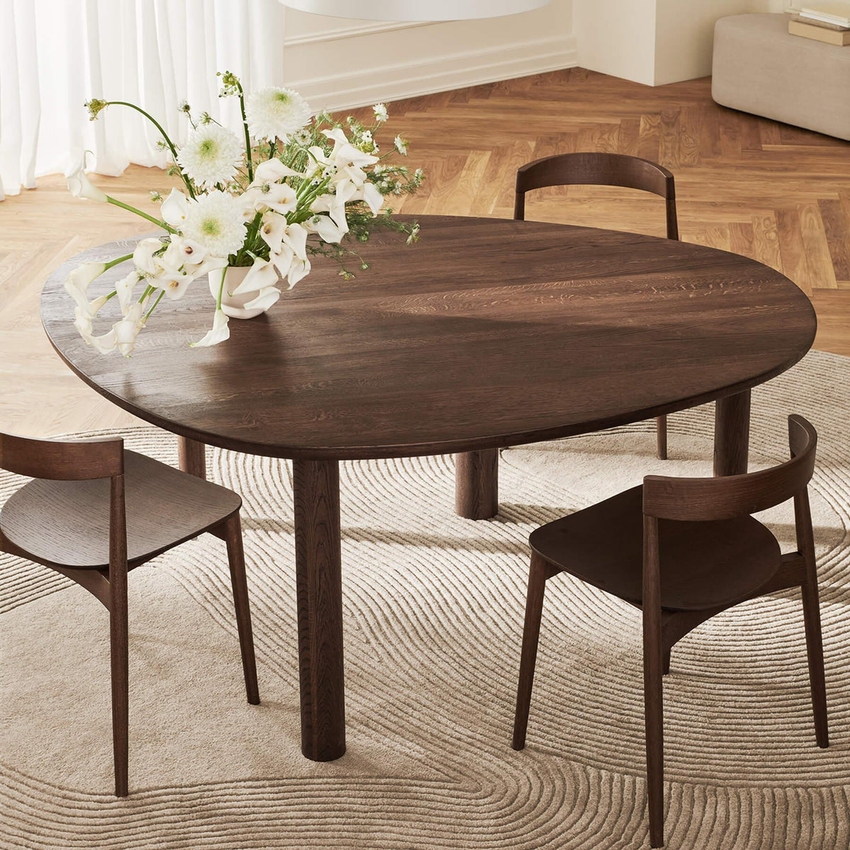 Bolia Latch Dining Table