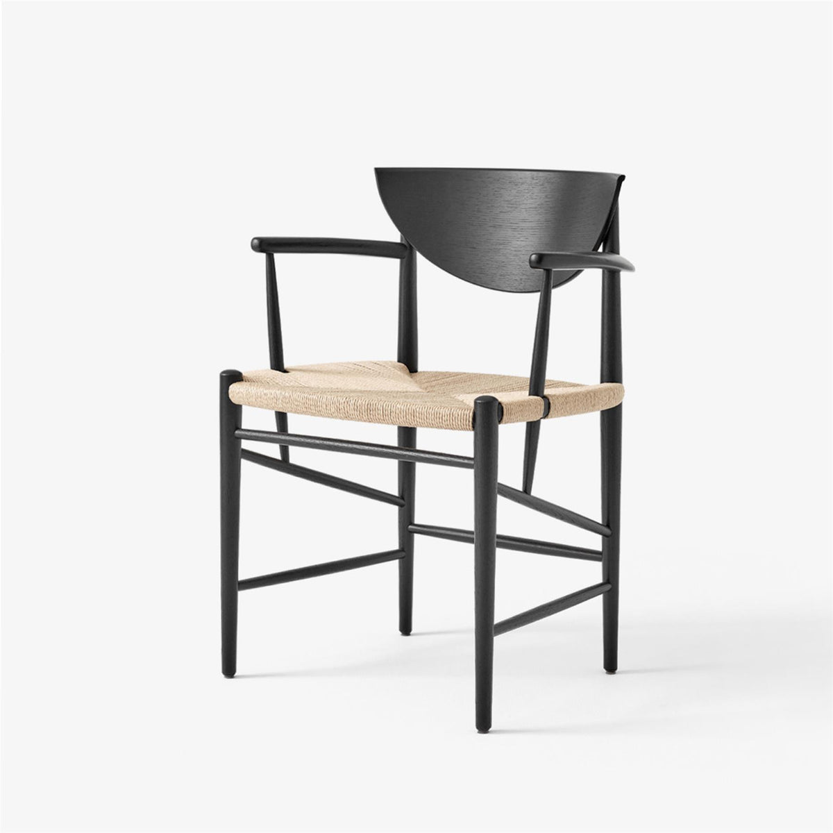 &Tradition Drawn HM3 & HM4 Dining Chair