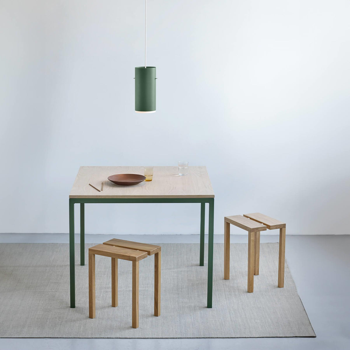 MOEBE Tube Pendant Light