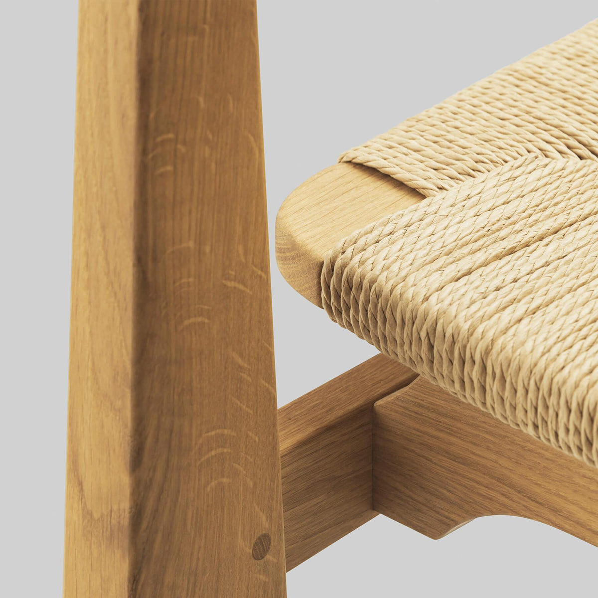 GUBI C-Chair Dining Chair - Paper Cord