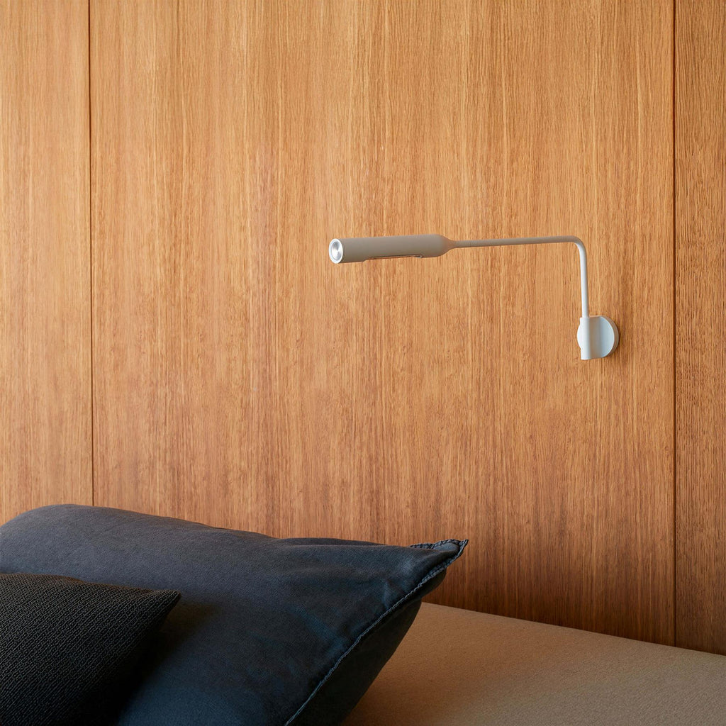 Lumina Flo M Wall Light