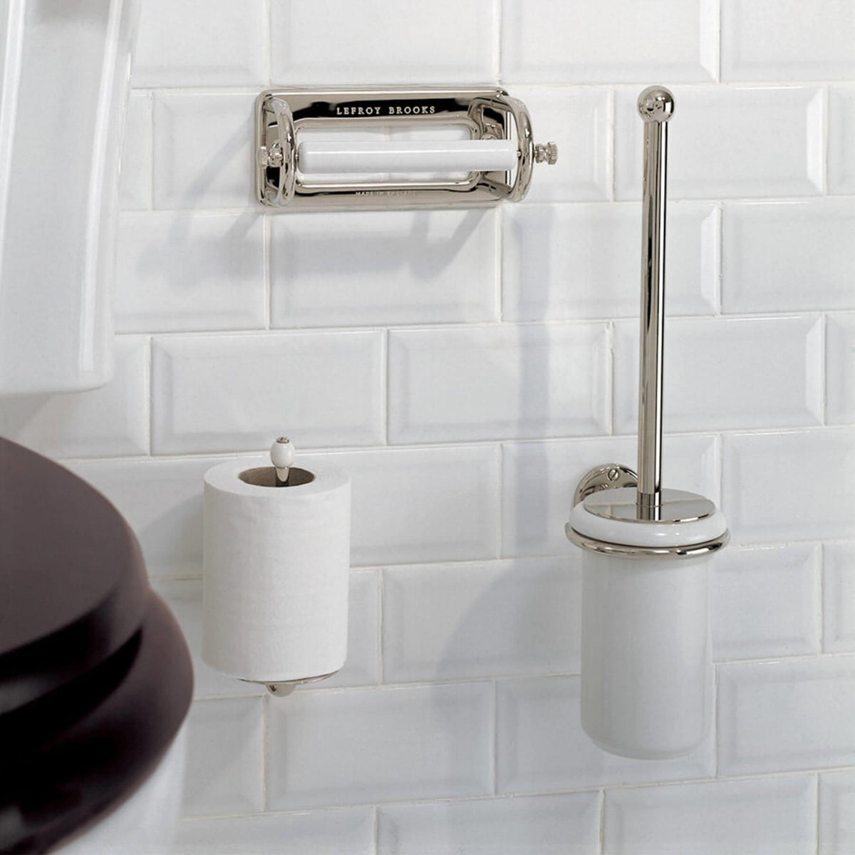 Lefroy Brooks Classic Wall Mounted Ceramic Pot & Brush 4503