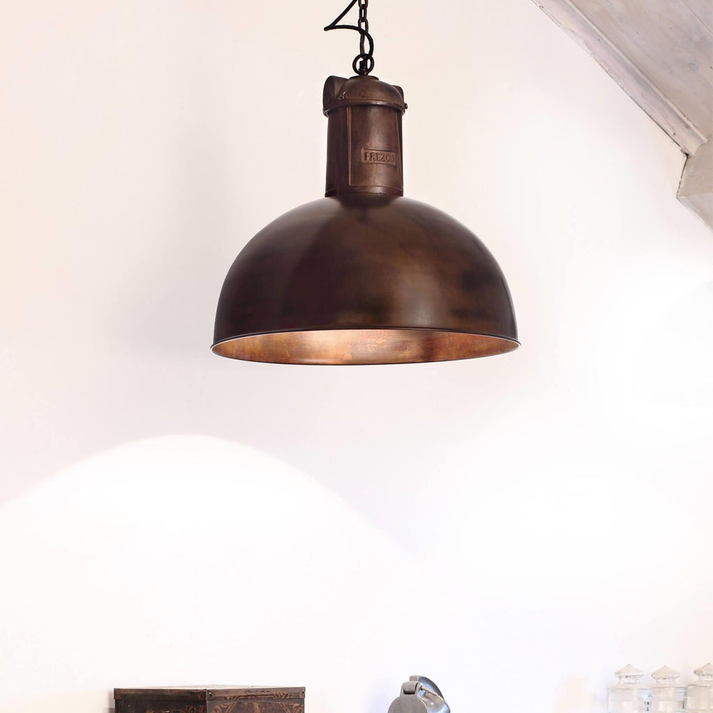 Soll Brown Pendant Light