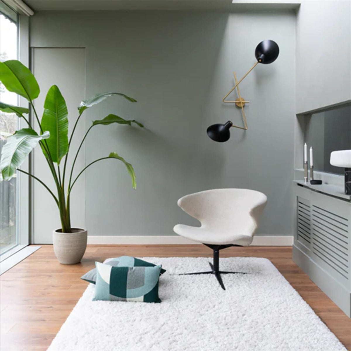 Case Furniture Ella Swivel Lounge Chair