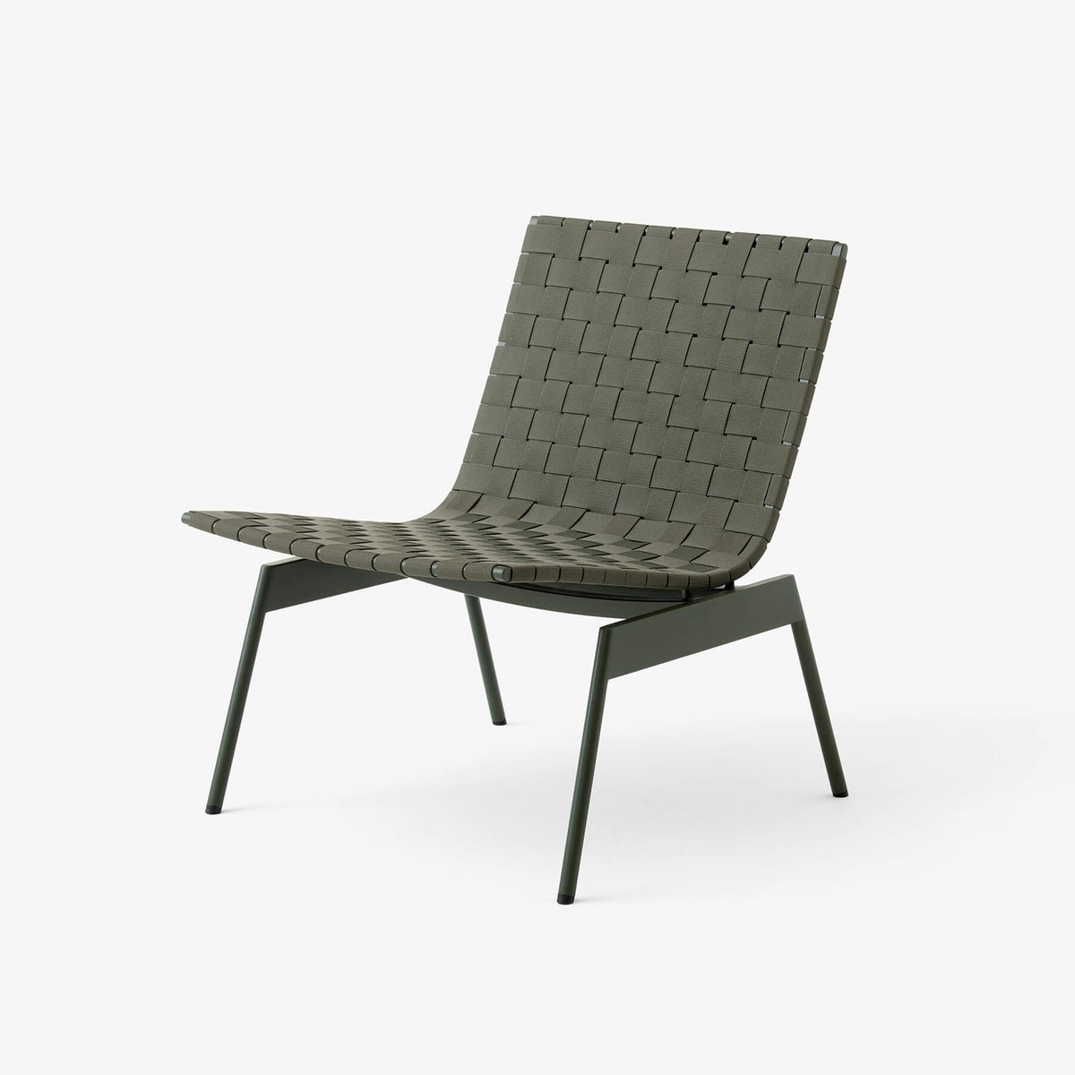 &Tradition Ville AV44 & AV55 Garden Lounge Chair