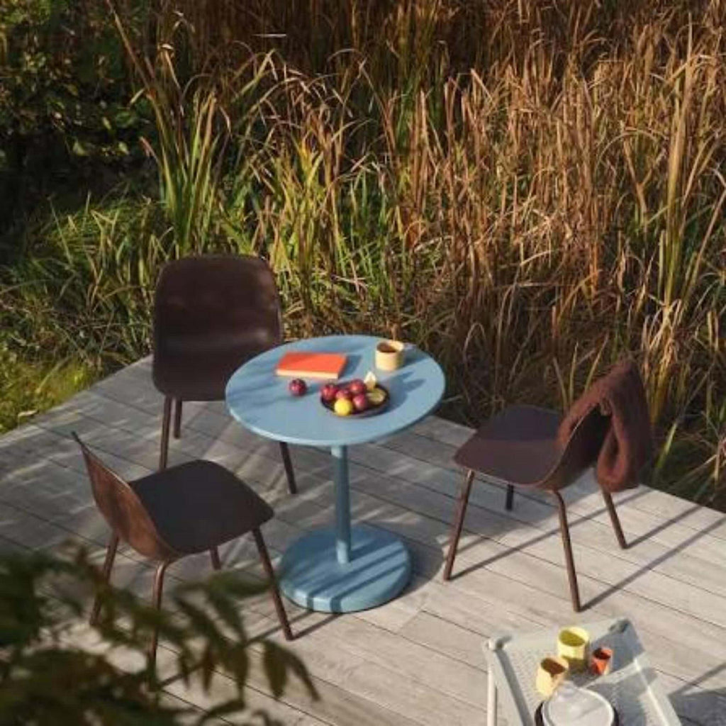 Muuto Linear Round Steel Cafe Table