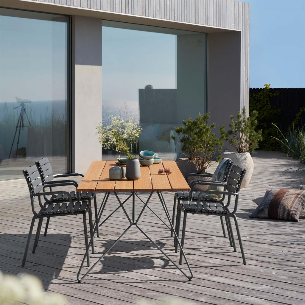HOUE Sketch Garden Dining Table