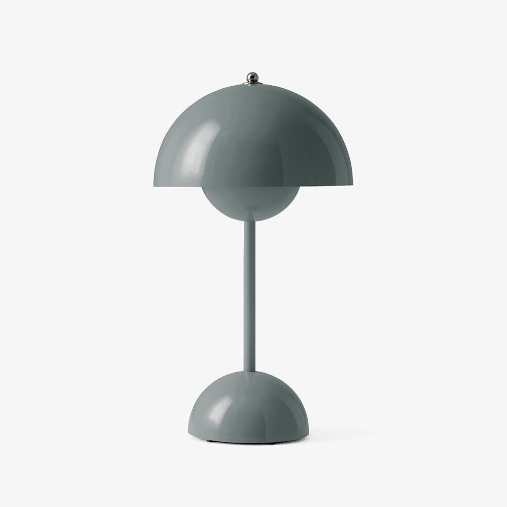 &Tradition VP9 Flowerpot Portable Rechargeable Lamp