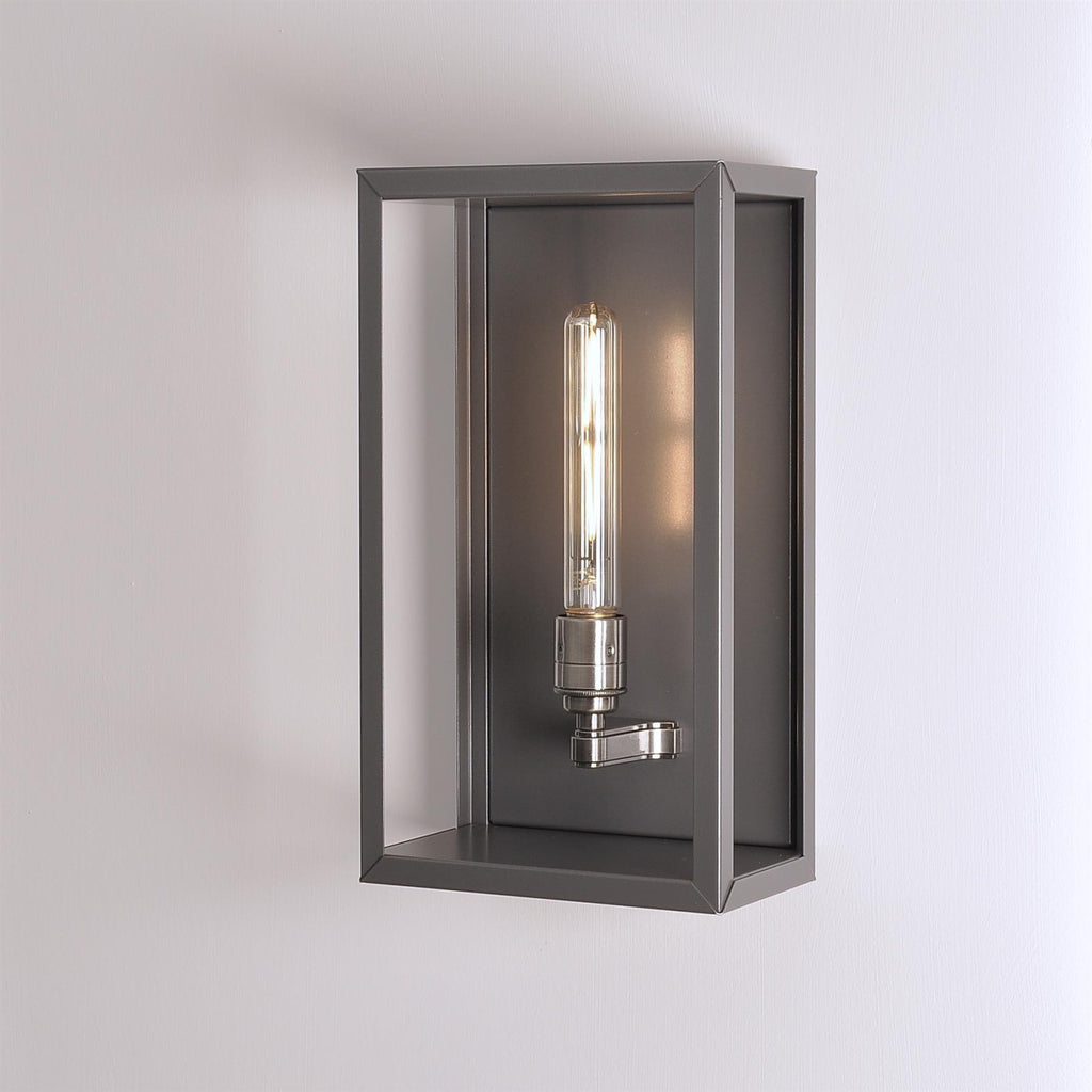 Chelsea British Box Light