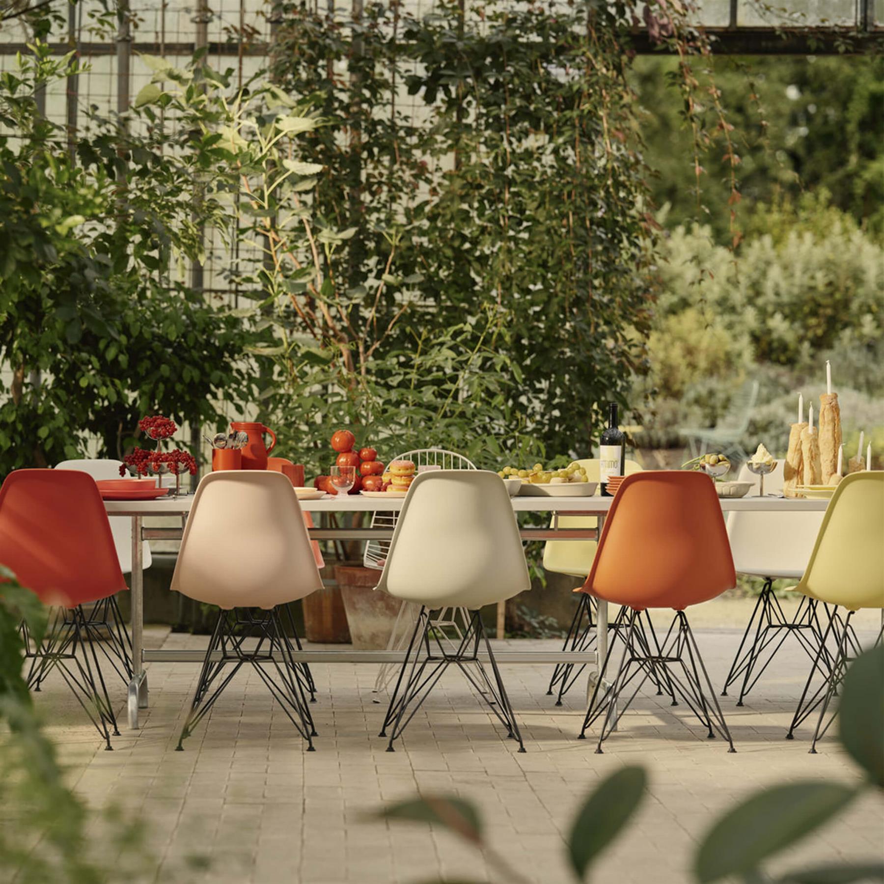 Vitra Eames RE DSR Plastic Side Chair