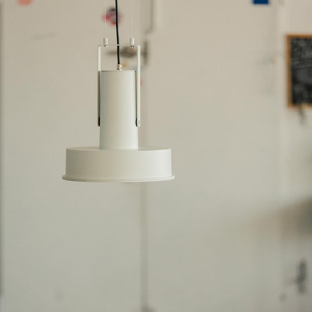 Santa & Cole Arne Domus Pendant Light