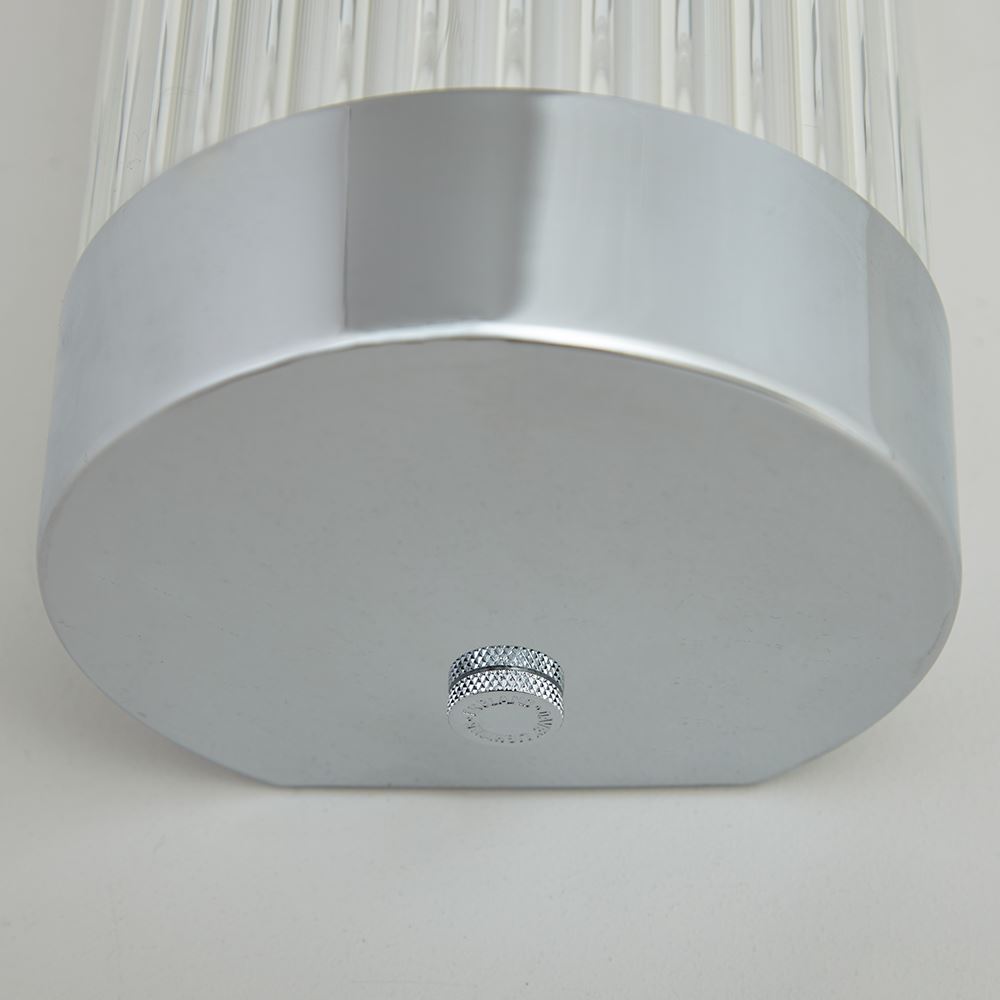 Davey Extra Narrow Pillar Light IP44 LED