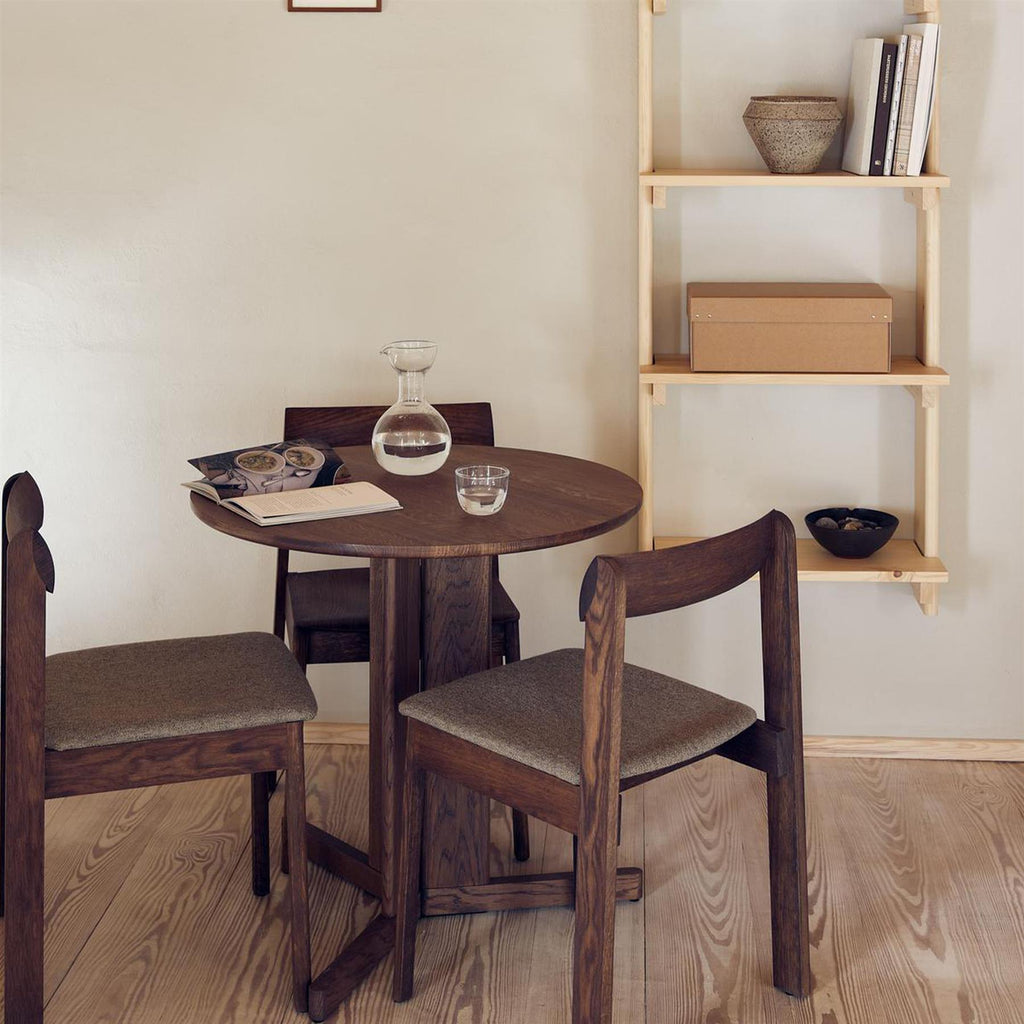 Form & Refine Trefoil Round 3 Leg Dining Table