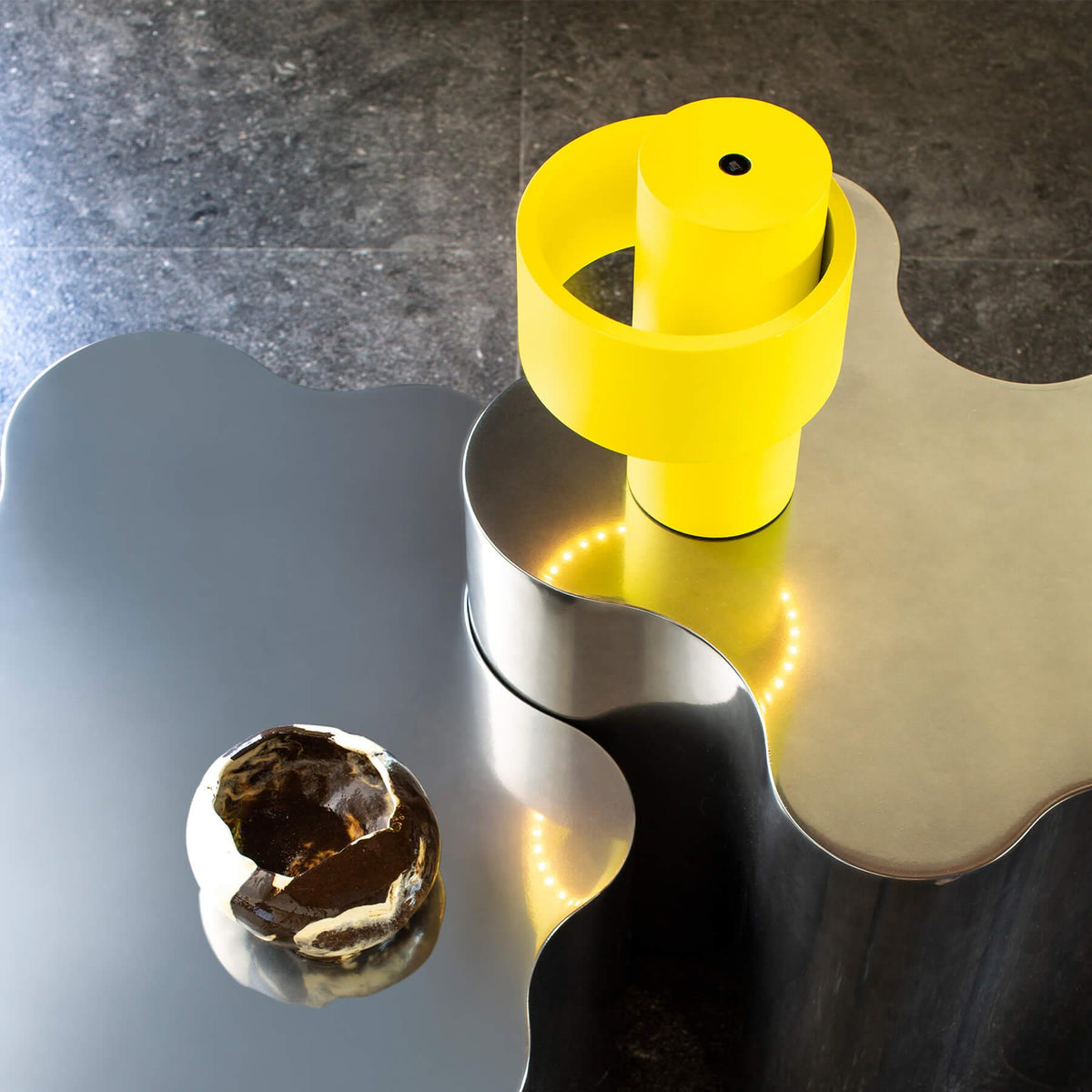 TOOY Nastro Portable Rechargeable Lamp