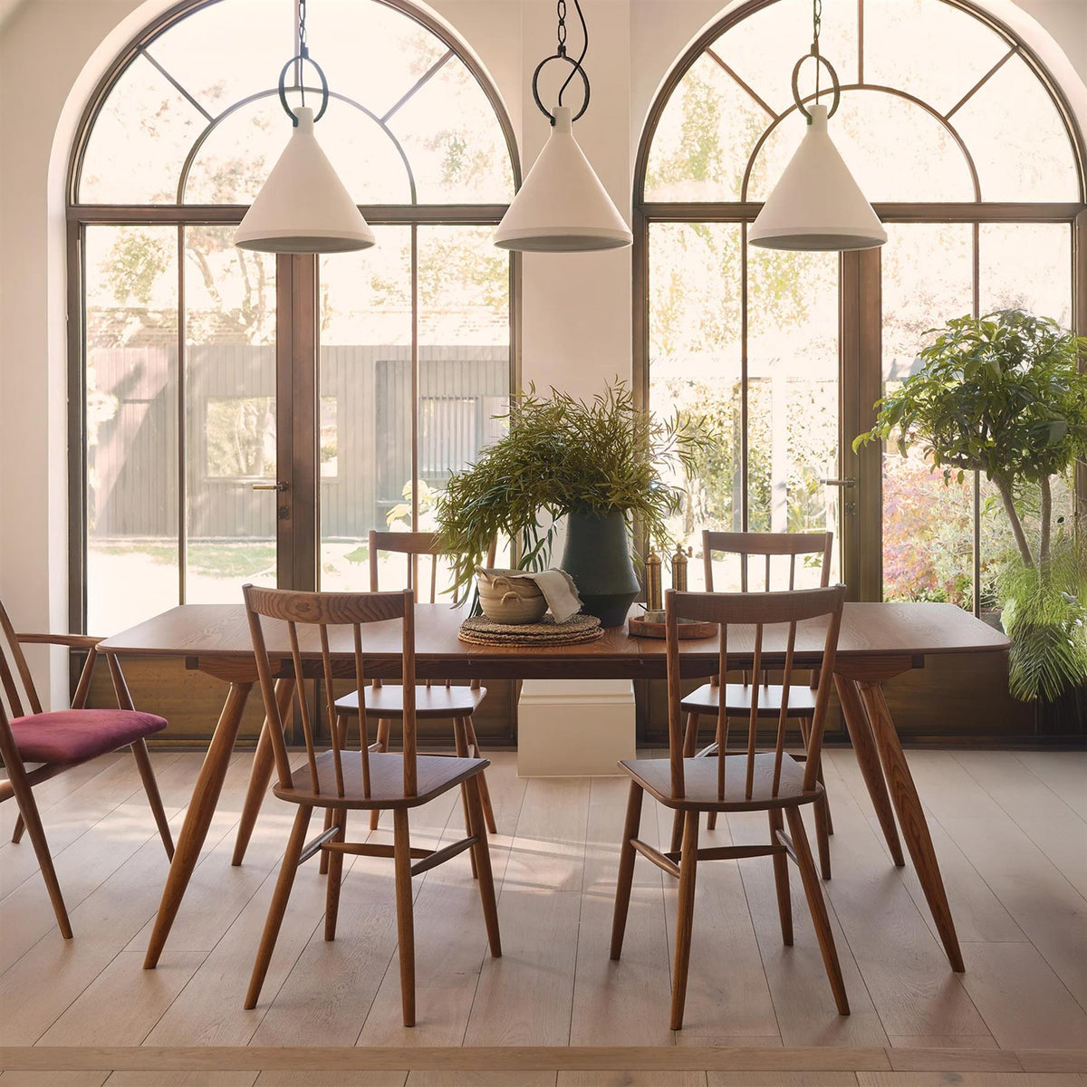 Ercol Fairmile Large Extending Dining Table