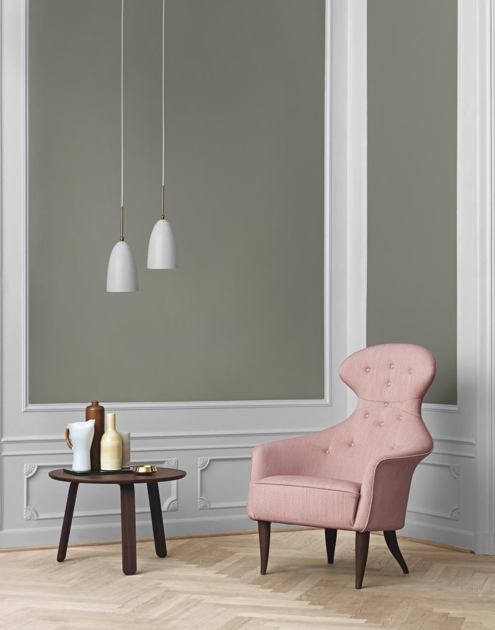 GUBI Grashoppa Pendant Light
