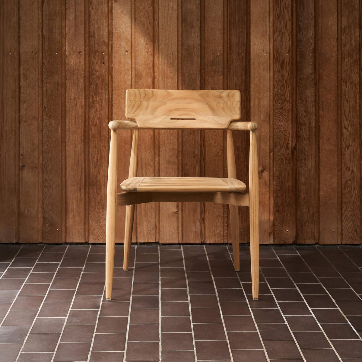 Carl Hansen & Son E008 Embrace Outdoor Dining Chair